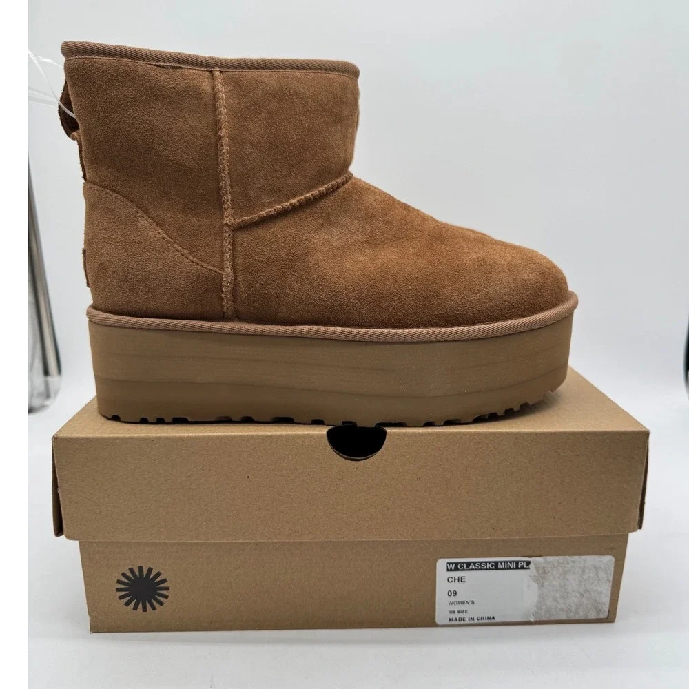 UGG‎ W Classic Mini Platform Chestnut Suede Shearling Lined Ankle Boots US 9